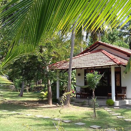 Chillenjoy Cabanas & Restaurant Tangalle Dış mekan fotoğraf