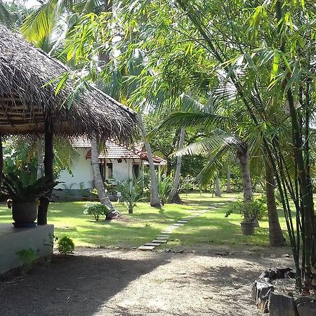 Chillenjoy Cabanas & Restaurant Tangalle Dış mekan fotoğraf