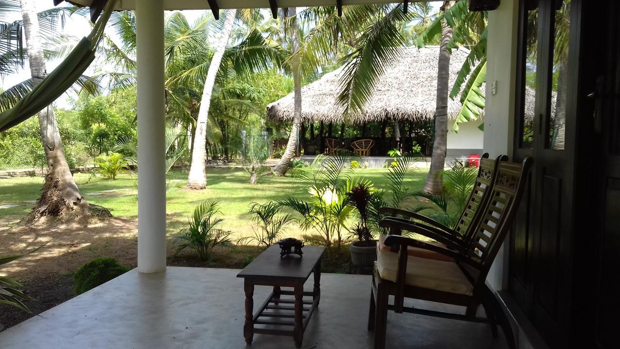 Chillenjoy Cabanas & Restaurant Tangalle Dış mekan fotoğraf